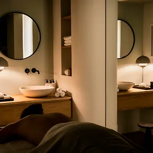 Hotel National Des Arts Et Métiers, París