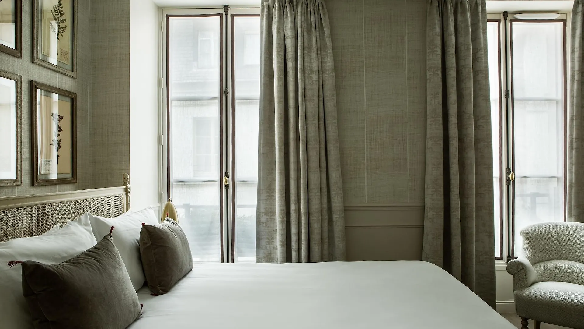 Charles V Hotel Parijs 4*,