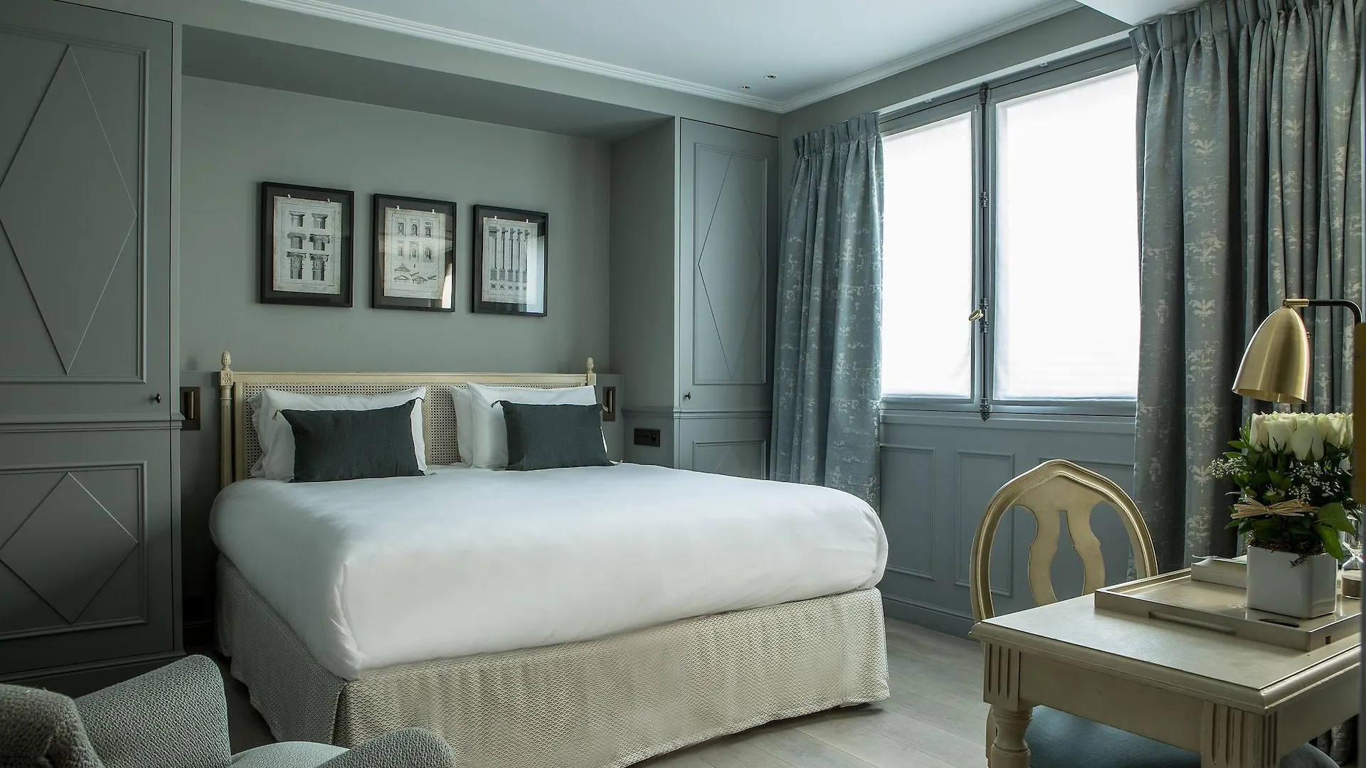 Charles V Hotel Parijs